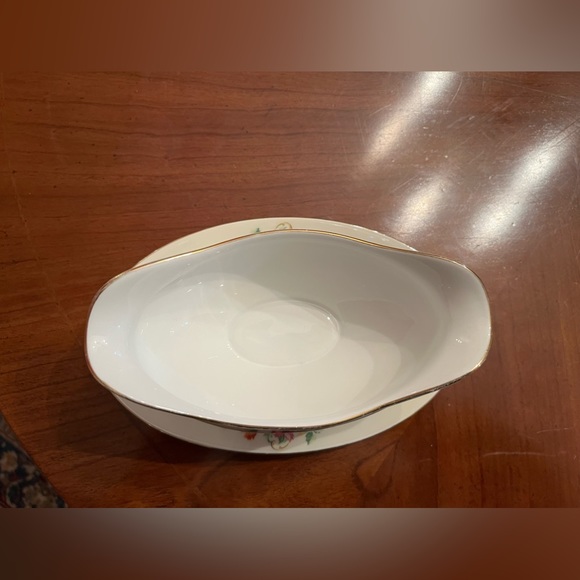 RARE-VTG Eschenbach Baronet style Bavarian China Pattern Floral China Gravyboat - Picture 5 of 8